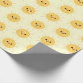 Einfaches gelbes Happy Lächelndes Sonnenscheinmust Geschenkpapier (Ecke)