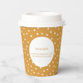 Einfaches gelbes Minimal-Business-Logo Pappbecher (Rückseite)