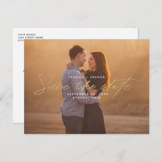 Einfaches Gold Script Overlay-Foto Save the Date Postkarte (Vorne/Hinten)