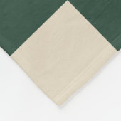 Einfaches Grün und Beige Preppy Schachbrettmuster Fleecedecke (Ecke)