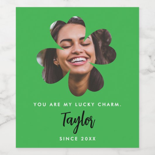 Einfaches grünes Glück in der Liebe Vierblättriges Weinetikett (Einzelnes Label)