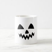 Einfaches Halloween-Kürbisgesichtsgeister beängsti Kaffeetasse (Mittel)
