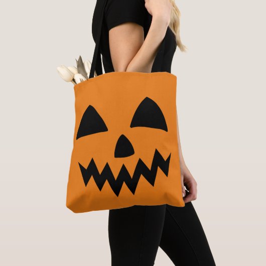 Einfaches Halloween-Kürbisgesichtsgeister beängsti Tasche (Von Nahem)
