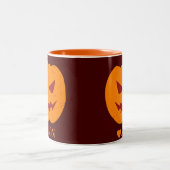 Einfaches Halloween-Orangenkürbis Zweifarbige Tasse (Mittel)