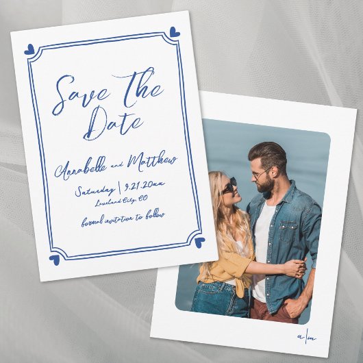 Einfaches handgezeichnetes Foto Blaue Whimsikale H Save The Date