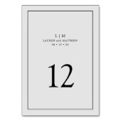 Einfaches hellgraues Monogramm Elegante Hochzeit Tischnummer (Rückseite)
