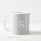 Einfaches hellgraues Monogramm Kaffeetasse (Links)