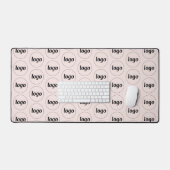 Einfaches Logo-Geschäftsmodell Rosa Rosa Schreibtischunterlage (Tastatur & Maus)