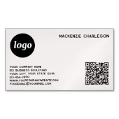 Einfaches Logo und QR-Code Rosa Magnetische Visitenkarte (Vorderseite)
