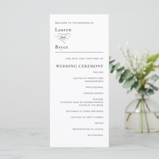 Einfaches Minimal Elegantes White Wedding Programm (Stehend Vorderseite)