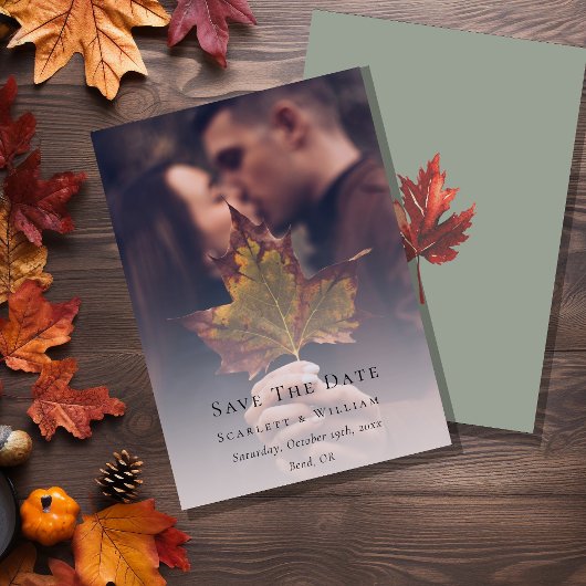 Einfaches Minimal Fall Sage Green Wedding Foto Save The Date