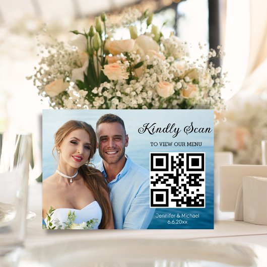 einfaches Minimal-QR-Menü Hochzeitsmenü Foto Chic Tischnummer