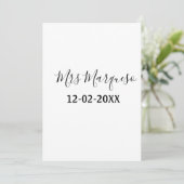 einfaches minimales Monogramm Frau Herr Name Datum Einladung (Stehend Vorderseite)