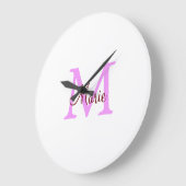 einfaches minimales Namenmonogramm rosa rot Große Wanduhr (Winkel)
