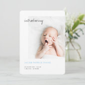 Einfaches Minimalistisches Foto Baby Blue Boy Birt Ankündigung (Stehend Vorderseite)