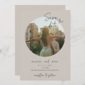 Einfaches Minimalistisches Foto | Beige Hochzeit Einladung (Vorne/Hinten)