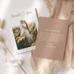 Einfaches Minimalistisches Hochzeitsskript-Foto Dankeskarte<br><div class="desc">Dieses einfache minimalistische Foto Dankeschön-Karte ist der perfekte Weg,  um allen Ihren Hochzeitsgästen zu danken. Personalisieren Sie mit einem Hochzeitsfest Foto. Alle Texte auf der Vorderseite und auf der Rückseite können bearbeitet werden,  um Ihre eigene einzigartige Nachricht zu erstellen.</div>