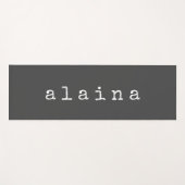 Einfaches Minimalistisches Namensdesign in Schwarz Yogamatte (Vorderseite (Horizontal))