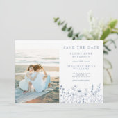 Einfaches Minimalistisches Periwinkle-Wildblume-Fo Save The Date (Stehend Vorderseite)