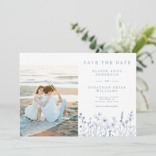 Einfaches Minimalistisches Periwinkle-Wildblume-Fo Save The Date (Stehend Vorderseite)