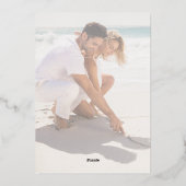 Einfaches Minimalistisches Schwarzes Script-Foto Folieneinladung (Rückseite)