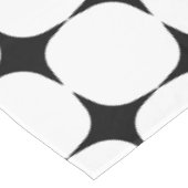 Einfaches Mittelalter Modernes Schwarz-Weiß-Muster Tischdecke (Schrägansicht)