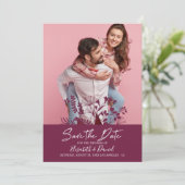 Einfaches modernes Burgund-Hochzeitsstift Save the Save The Date (Stehend Vorderseite)