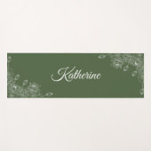 Einfaches modernes florales Skript Name Olivgrün L Yogamatte (Vorderseite (Horizontal))