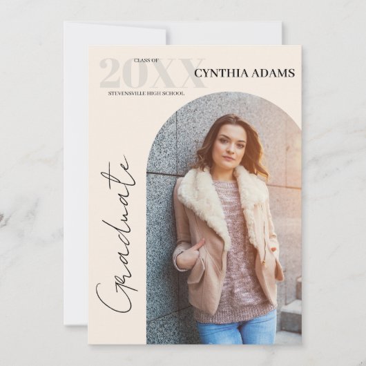 Einfaches modernes Foto Beige Abschluss Ankündigung (Vorderseite)