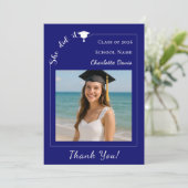 Einfaches modernes Foto Blau Absolventin Sie hat e Dankeskarte (Stehend Vorderseite)