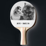 Einfaches, modernes Foto für Haustiere oder Person Tischtennis Schläger<br><div class="desc">Fügen Sie Ihr eigenes Foto und Text hinzu, um ein einzigartiges Foto Geschenk zu machen. Dieses Tischtennispaddel ist bereit, mit Ihrem Foto und Ihren eigenen Namen oder einer Nachricht in bedrängten schwarzen Schreibmaschinen-Schrift angepasst zu werden. Der schlichte, moderne Schwarz-Weiß-Stil ist mit Fotos in Schwarz/Weiß oder Farbtönen ausgezeichnet. Zeigen Sie ein...</div>