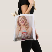 Einfaches modernes Happy Birthday Foto Tasche (Von Nahem)