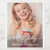 Einfaches modernes Happy Birthday Foto Weinetikett (Einzelnes Label)