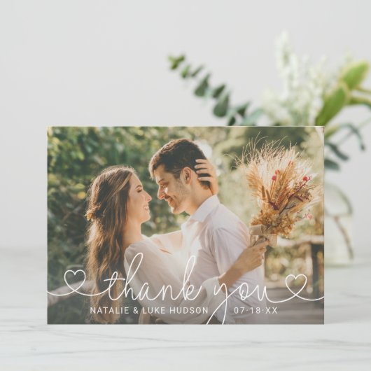 Einfaches modernes Heart Script-Hochzeitsskript-Fo Dankeskarte (Stehend Vorderseite)