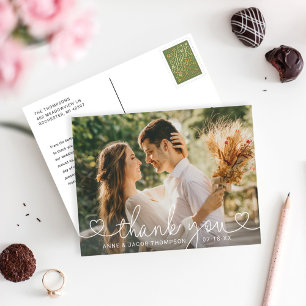 Einfaches modernes Heart Script Wedding Foto Viele Postkarte