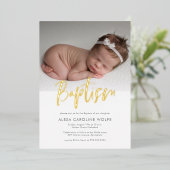 Einfaches modernes Kalligrafie-Taufbein-Foto Folieneinladung (Stehend vorne)