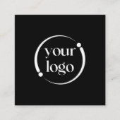 Einfaches modernes Logo auf schwarz Quadratische Visitenkarte (Vorderseite)