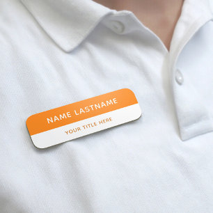 Einfaches Modernes Orange-Weiß-Titel-Pin Magnetisc Namensschild