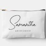 Einfaches, modernes Personalisiertes Bridesmaid-Ma Zubehörtasche<br><div class="desc">Suchen Sie ein elegantes, trendiges und dennoch einfaches Geschenk für Ihre Bridesmaids? Diese modernen Make-up Accessoires sind ein praktisches Geschenk, das sie auch nach Ihrem Hochzeitstag benutzen können! Alle Texte, einschließlich Titel und Skriptnamen, können geändert werden. Sie können den Titel ändern, um Ihre Hochzeitsfeier zu passen! (z.B. Bridesmaid, Trauzeugin, Ehrenmatron,...</div>