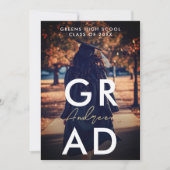 Einfaches, modernes, stilvolles Burgundy Abschluss Ankündigung (Vorderseite)