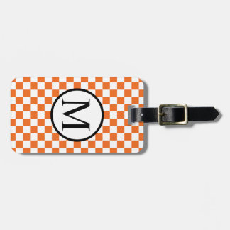 Einfaches Monogramm mit orange Schachbrett Gepäckanhänger