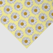 Einfaches Muster der White Daisy-Blume auf Gelb Seidenpapier (Ausschnitt)