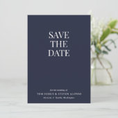 Einfaches Navy-Blau Save the Date Einladung (Stehend Vorderseite)