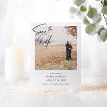 Einfaches Niedliches Elegantes Save the Date Foto<br><div class="desc">Elegante,  einfache und romantische Save the Date Fotokarten</div>