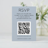 Einfaches QR Code Dusty Blue Wedding RSVP Begleitkarte (Stehend Vorderseite)