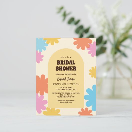 Einfaches Retro Groovy Blume Brautparty Einladung (Stehend Vorderseite)