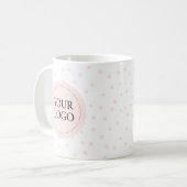 Einfaches, rosa-minimales Firmenlogo Kaffeetasse (Vorderseite Links)