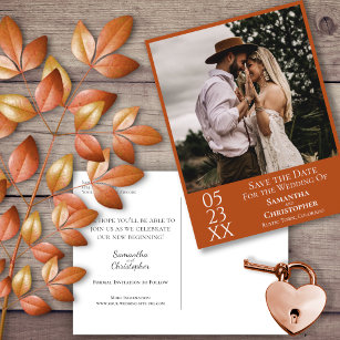 Einfaches Rostorn-Hochzeitieren Speichern Sie das  Postkarte