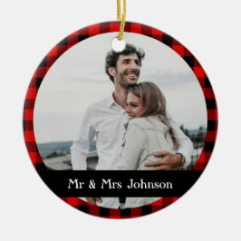 Einfaches rustikales Red Black Buffalo Kariertes F Keramik Ornament