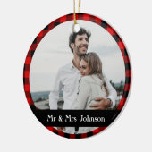 Einfaches rustikales Red Black Buffalo Kariertes F Keramik Ornament (Links)